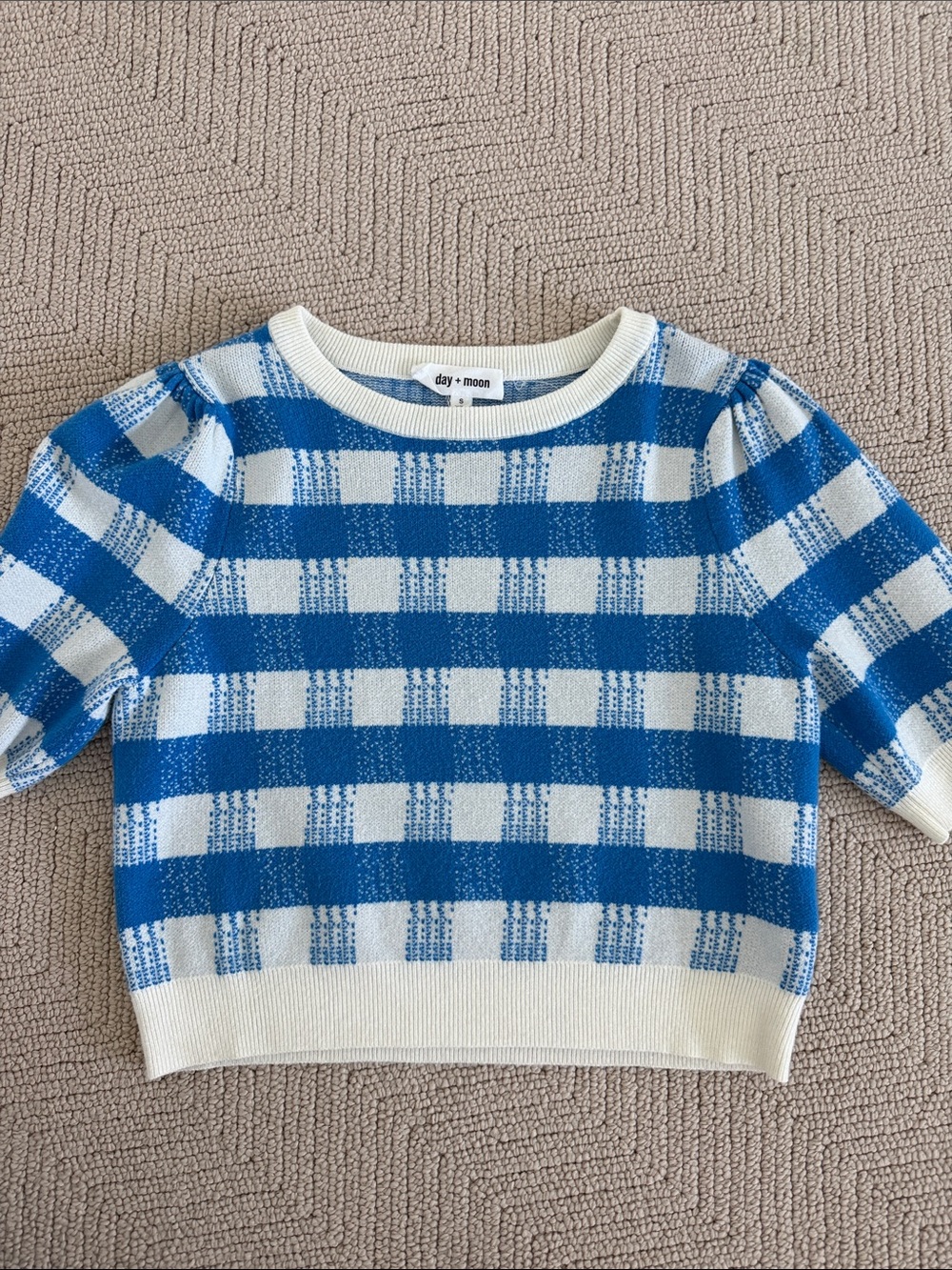 day + moon Blue & White Gingham Short-Sleeve Knit Sweater